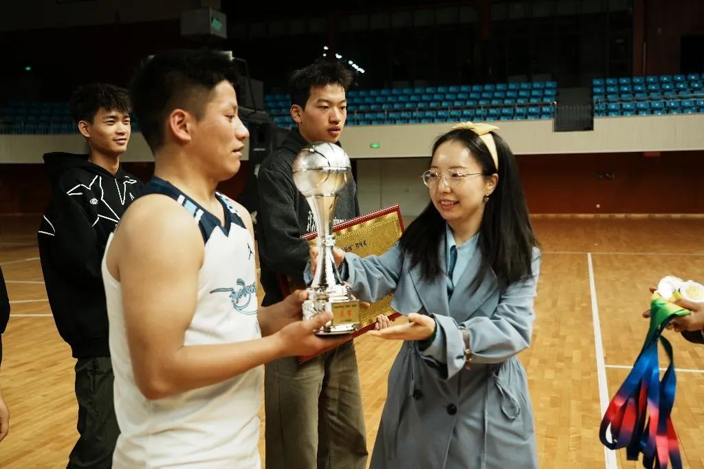 22a09eff1323451cb7c840f78a0f1bec.jpg 22a09eff1323451cb7c840f78a0f1bec.jpg